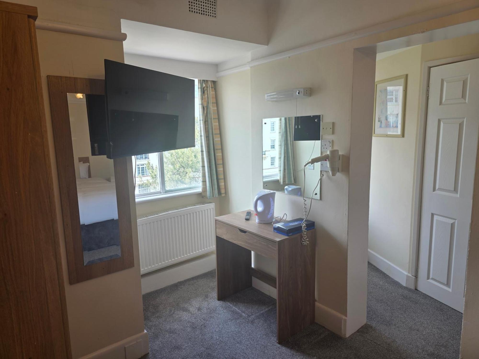 Belvilla Russel Court Hotel Bournemouth Central Eksteriør bilde